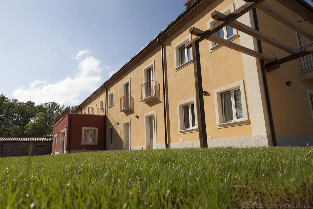 Agriturismo Creta Rossa Торре-Де-Руджеро Экстерьер фото