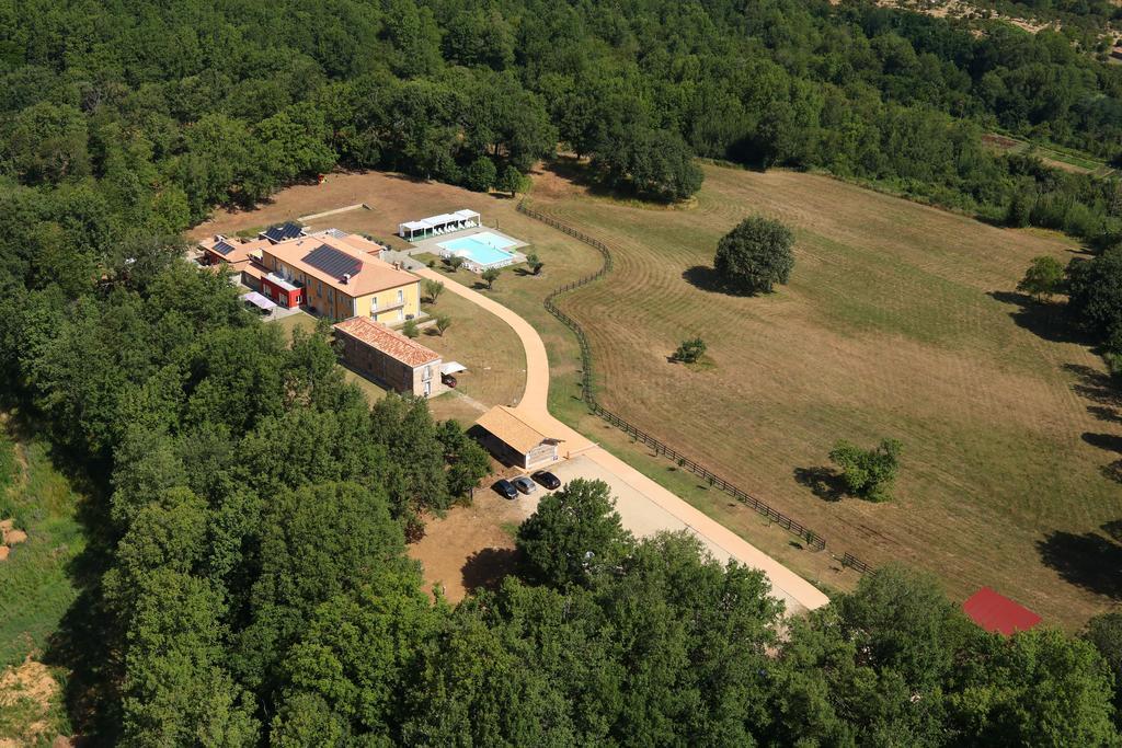 Agriturismo Creta Rossa Торре-Де-Руджеро Экстерьер фото